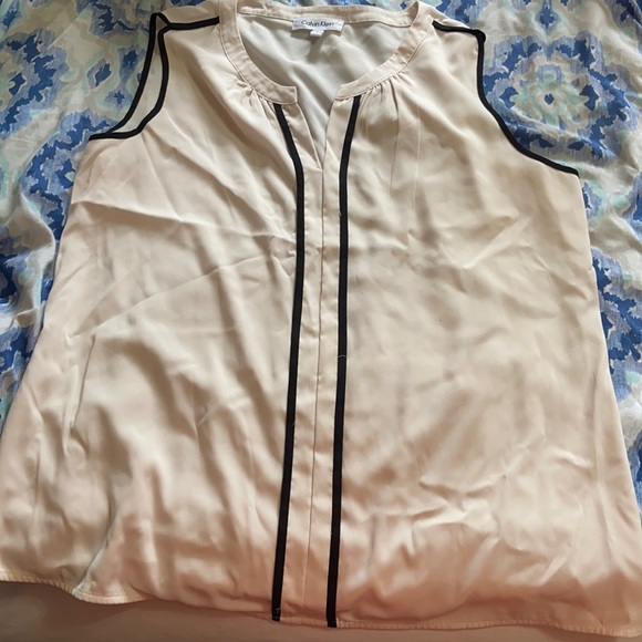 Calvin Klein shirt - Picture 1 of 1